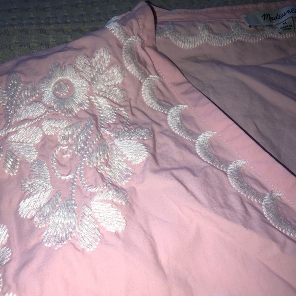 Madewell pink and white embroidered wrap top!! - Picture 5 of 6